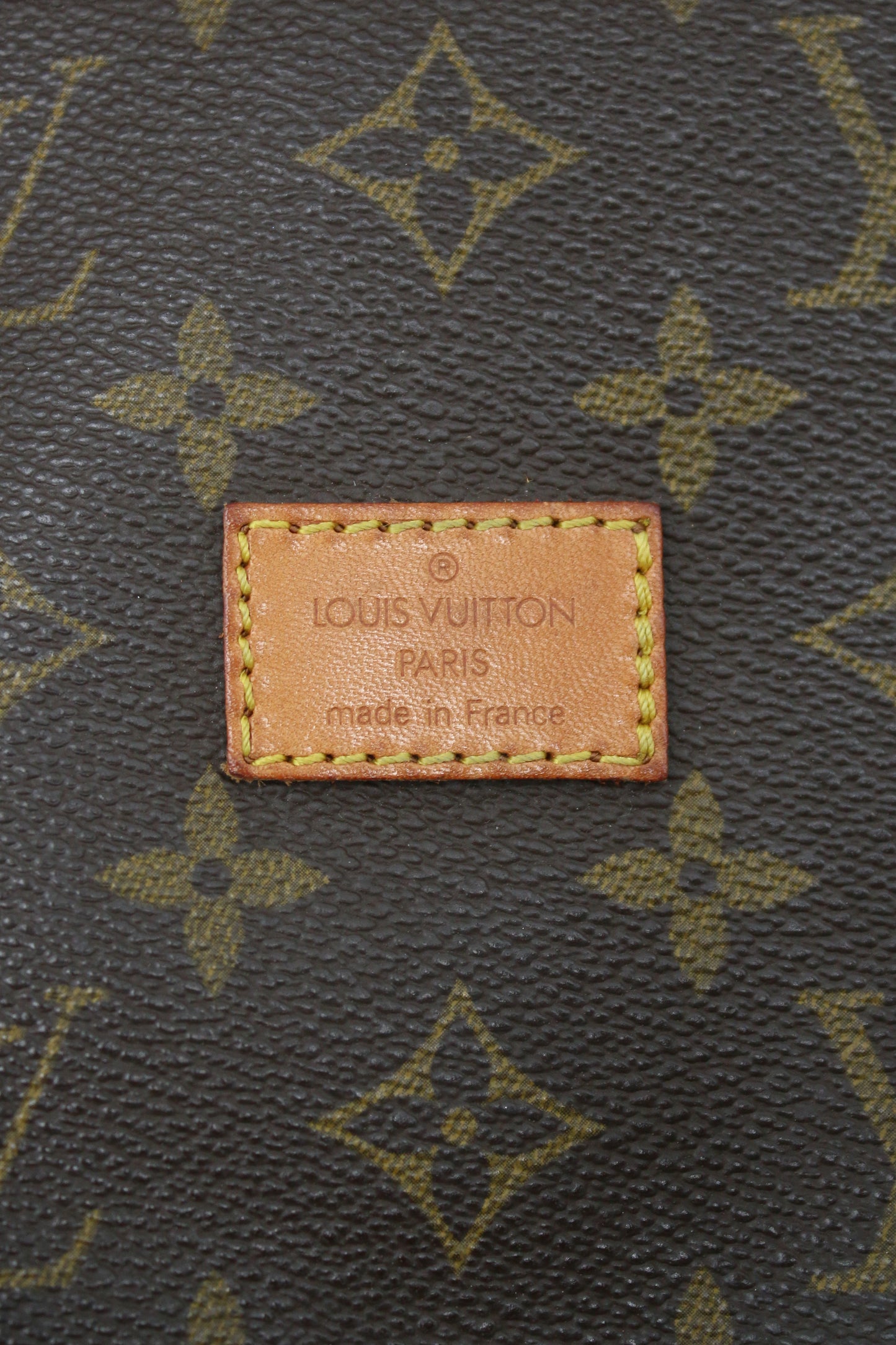 Monogramma Louis Vuitton Saumur 30