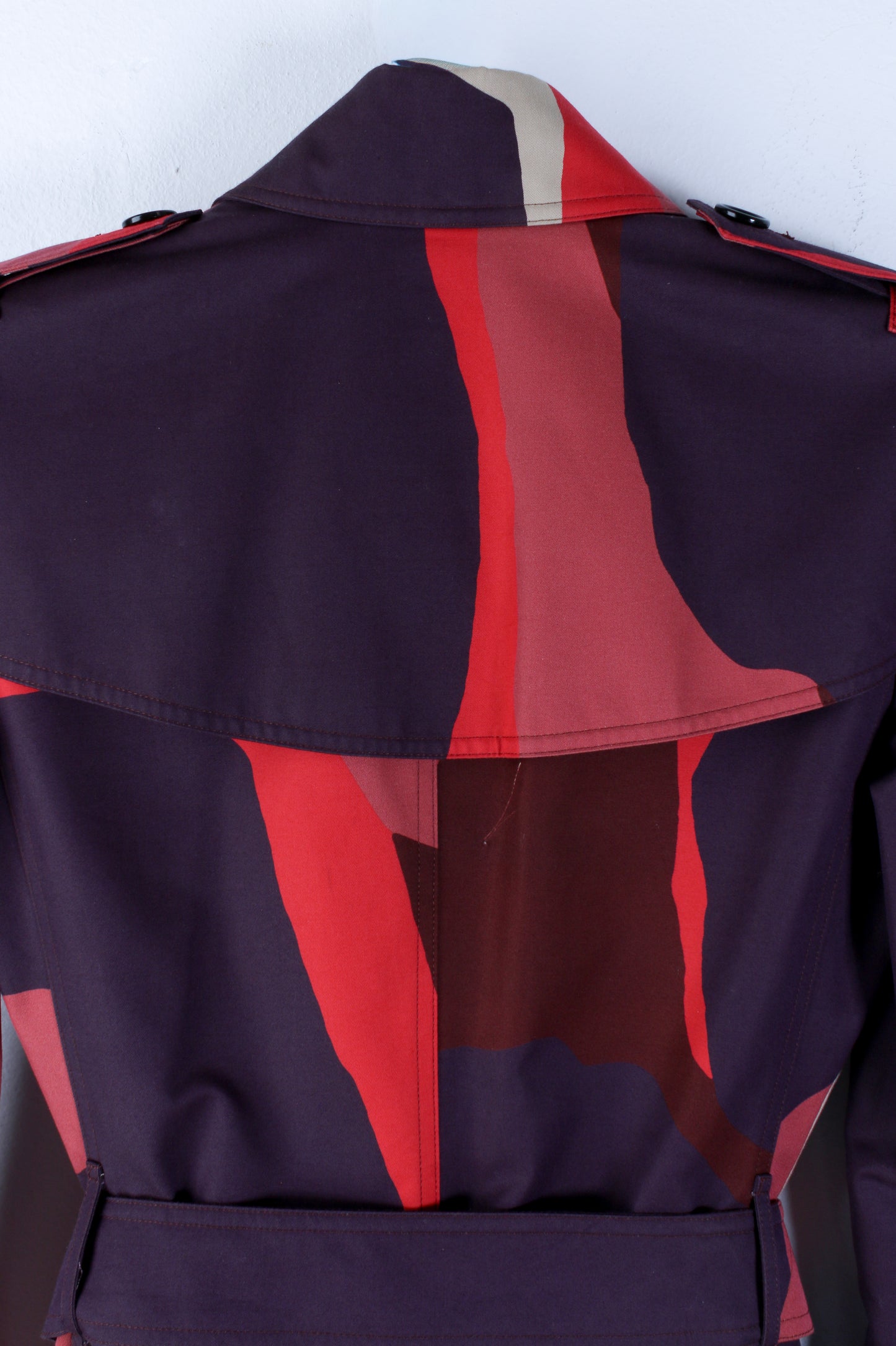 Trench doppiopetto Burberry con stampa astratta