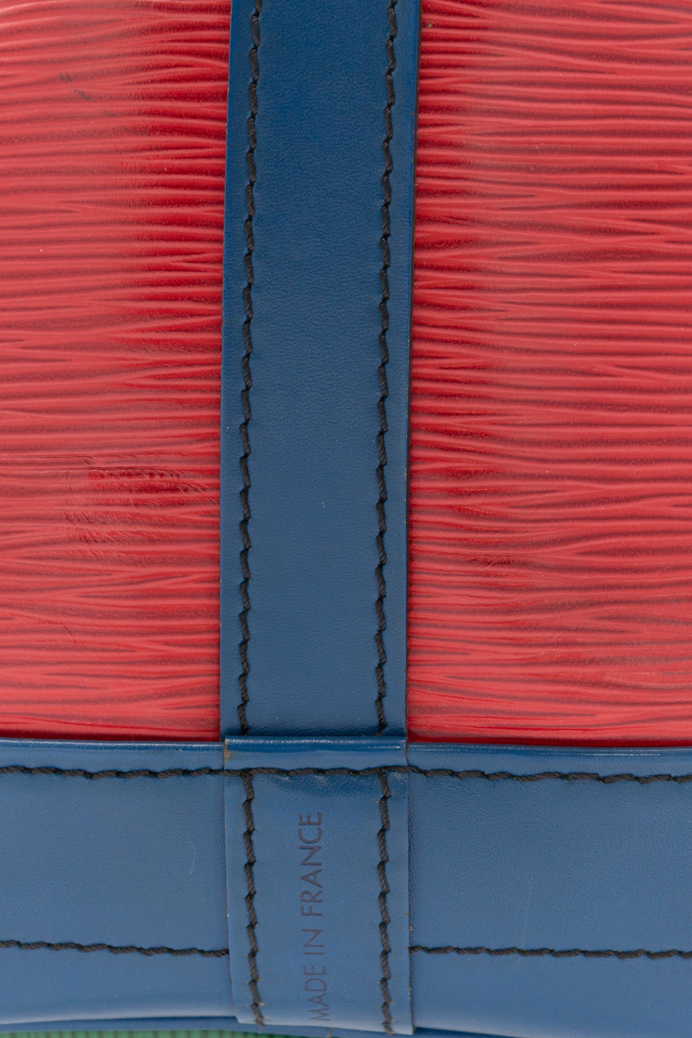 Louis Vuitton Noé Red and Blue Epi Leather Bucket Bag