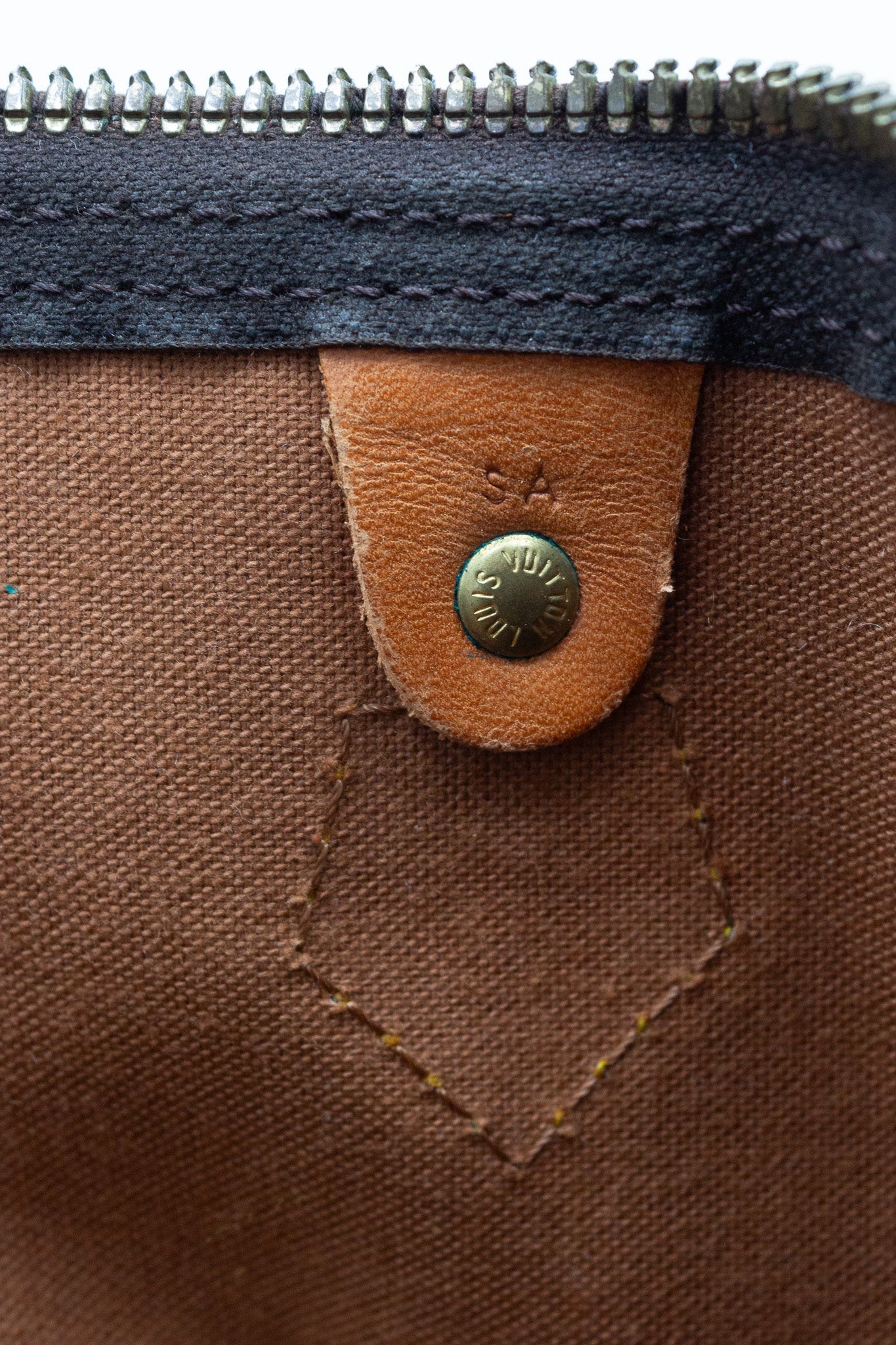 Louis Vuitton Speedy 40 Monogram Handbag