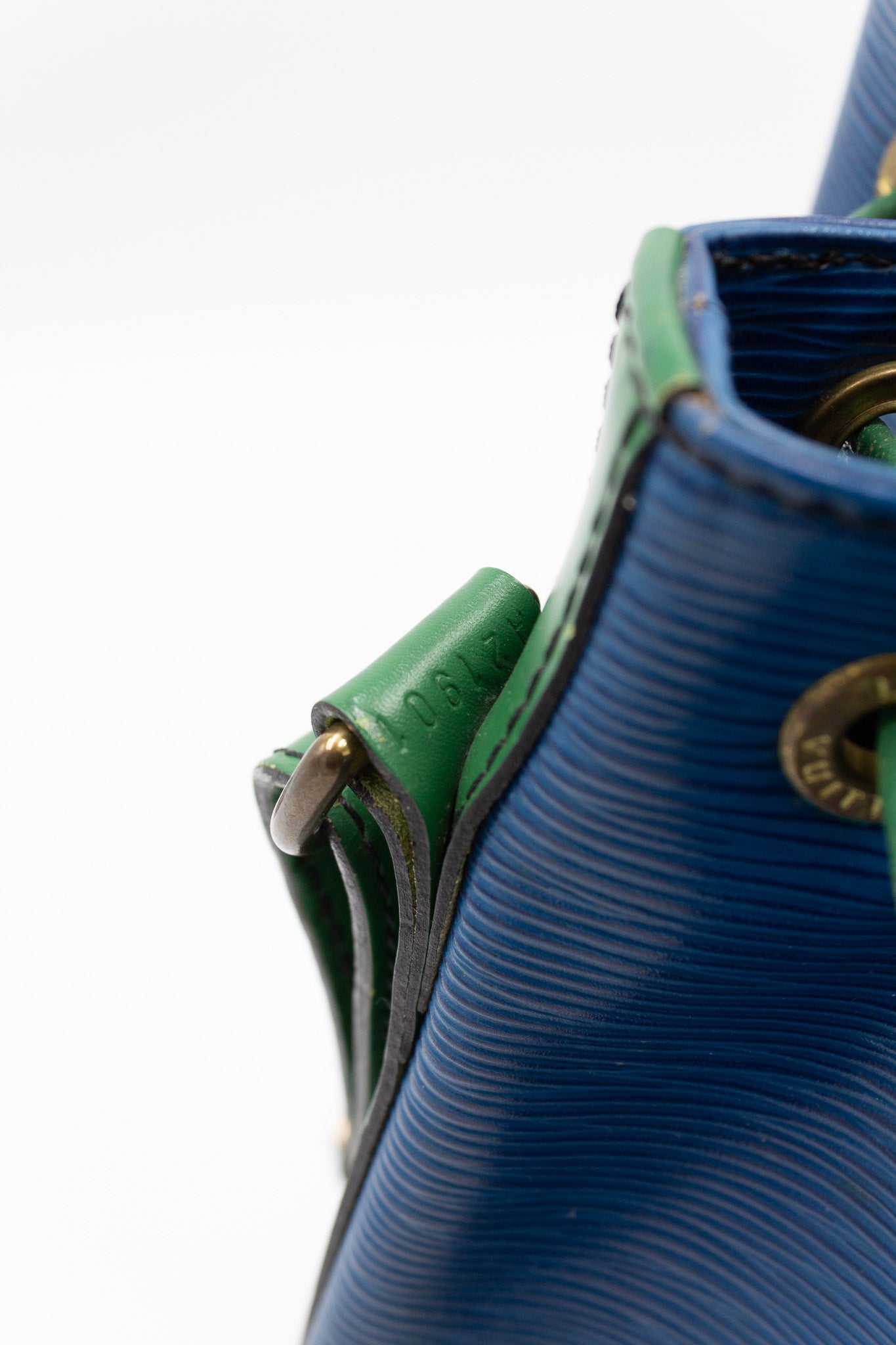 Louis Vuitton Noé Blue and Green Epi Leather Bucket Bag