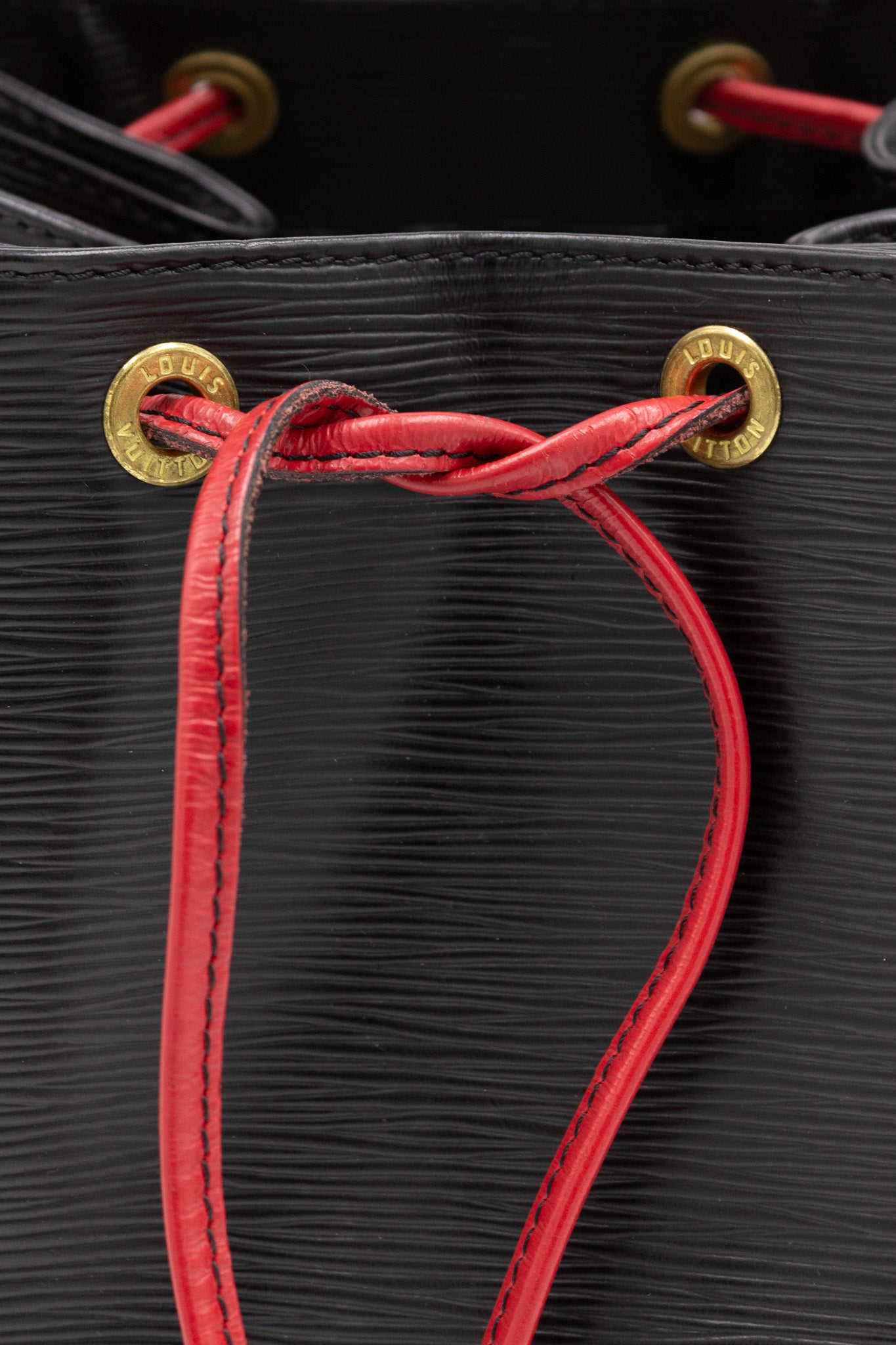 Louis Vuitton Noé Black and Red Epi Leather Bucket Bag