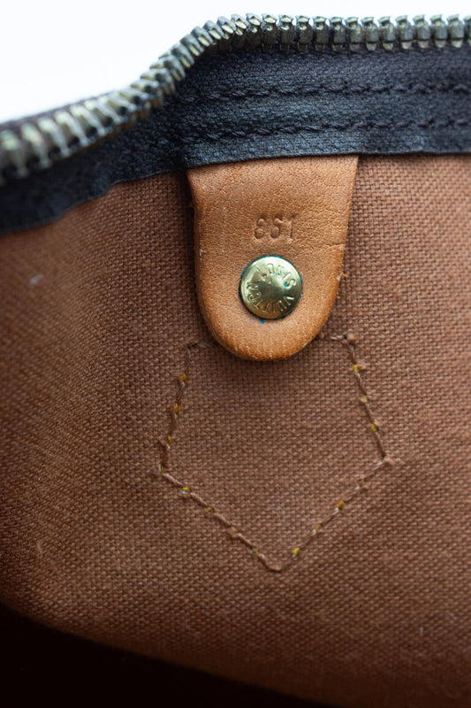 Louis Vuitton Speedy 40 Monogram Handbag