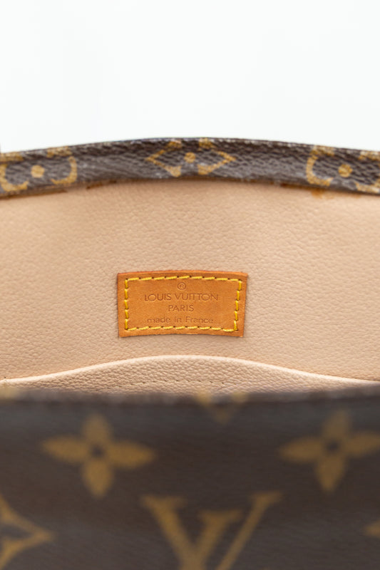 Louis Vuitton Sac Plat