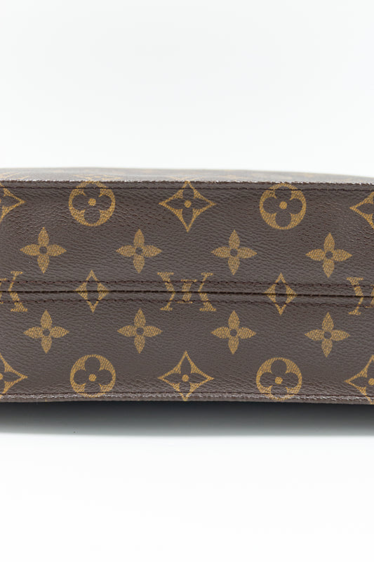 Louis Vuitton Sac Plat