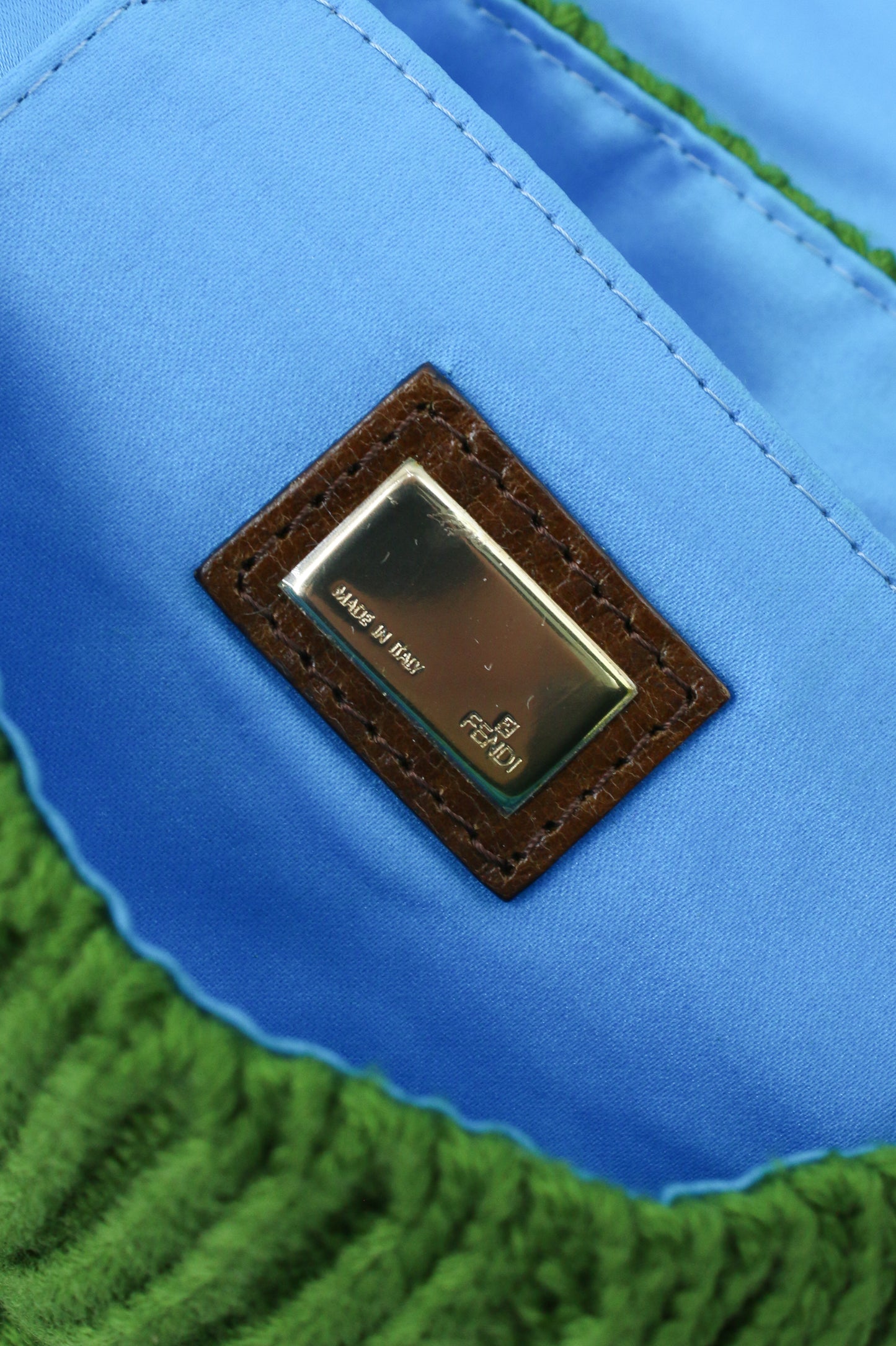 Borsa a tracolla Fendi in maglia verde 