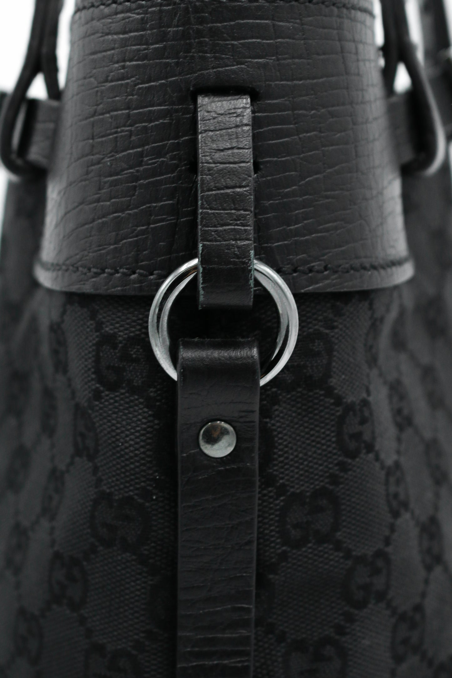Borsa a tracolla Gucci GG Canvas nera
