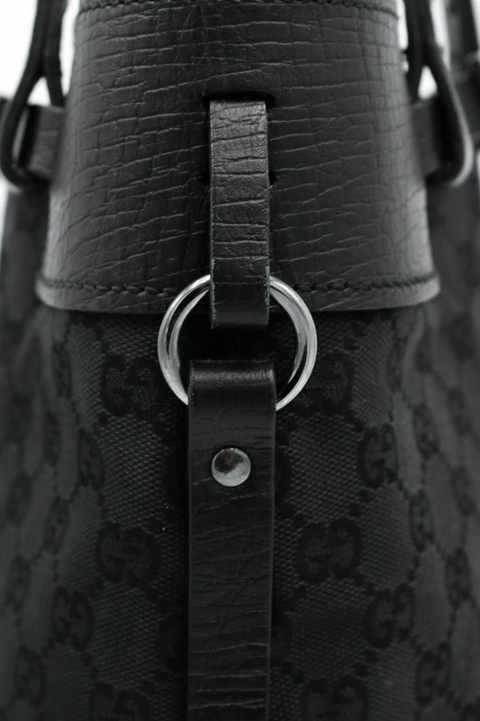 Borsa a tracolla Gucci GG Canvas nera