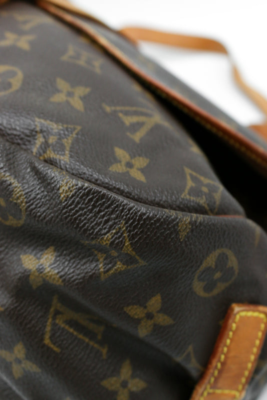 Monogramma Louis Vuitton Saumur 35