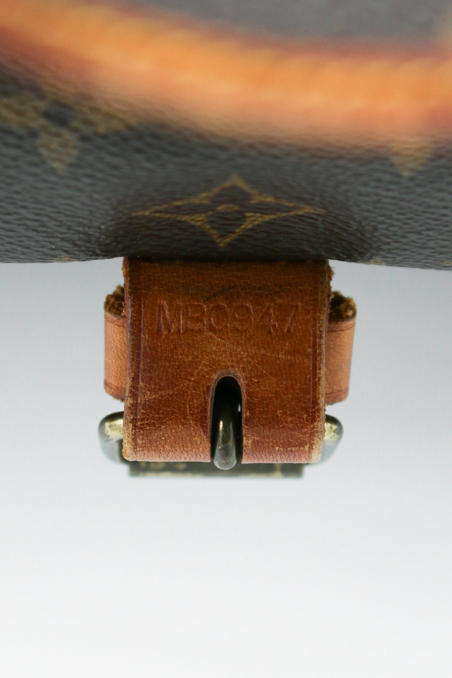 Monogramma Louis Vuitton Saumur 35