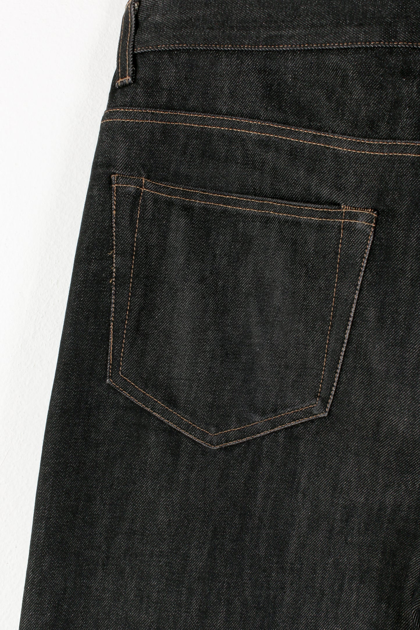 Jeans in denim cimosati neri Gucci