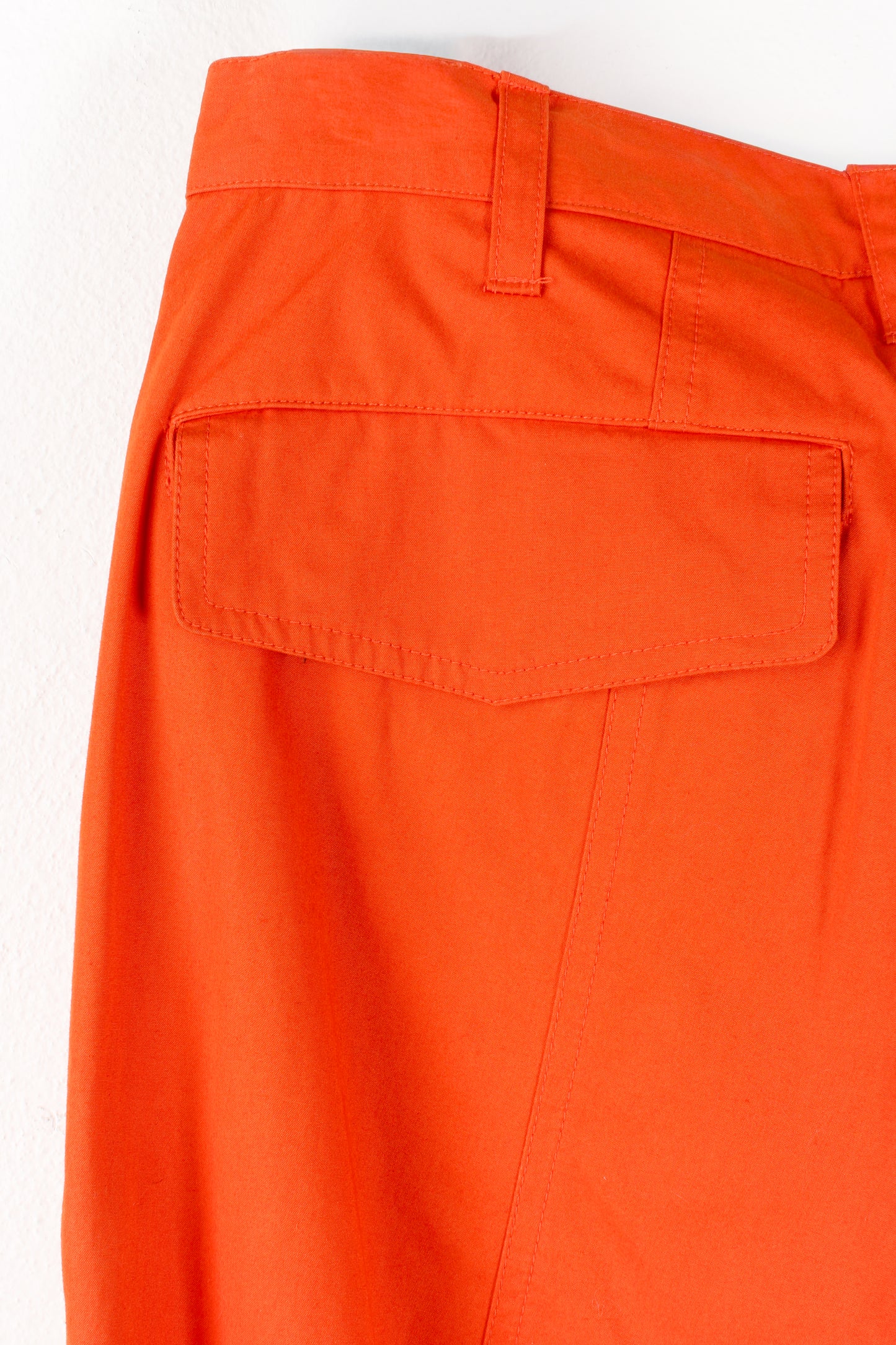 Pantaloni da uomo in cotone arancione Issey Miyake