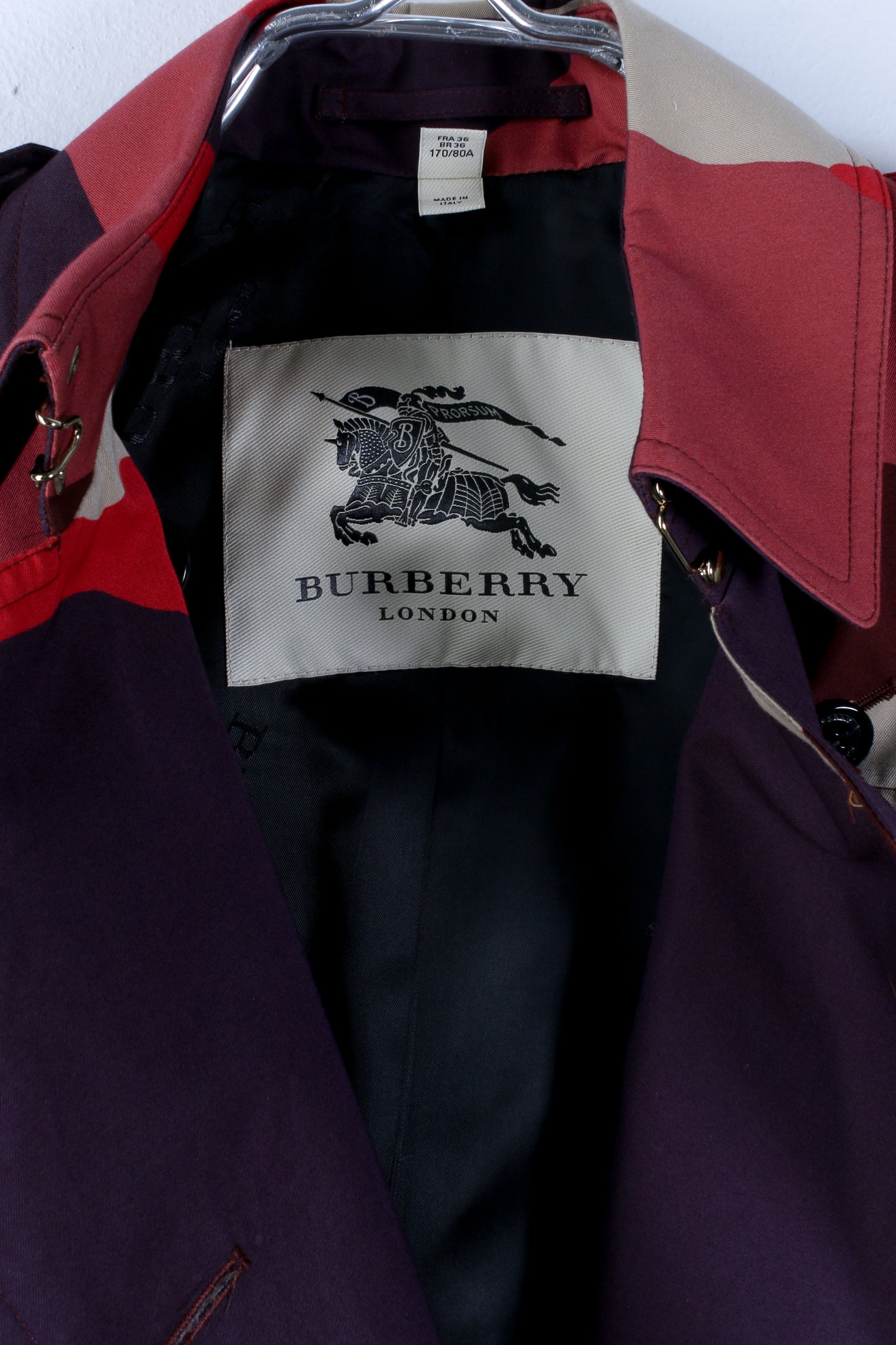 Trench doppiopetto Burberry con stampa astratta