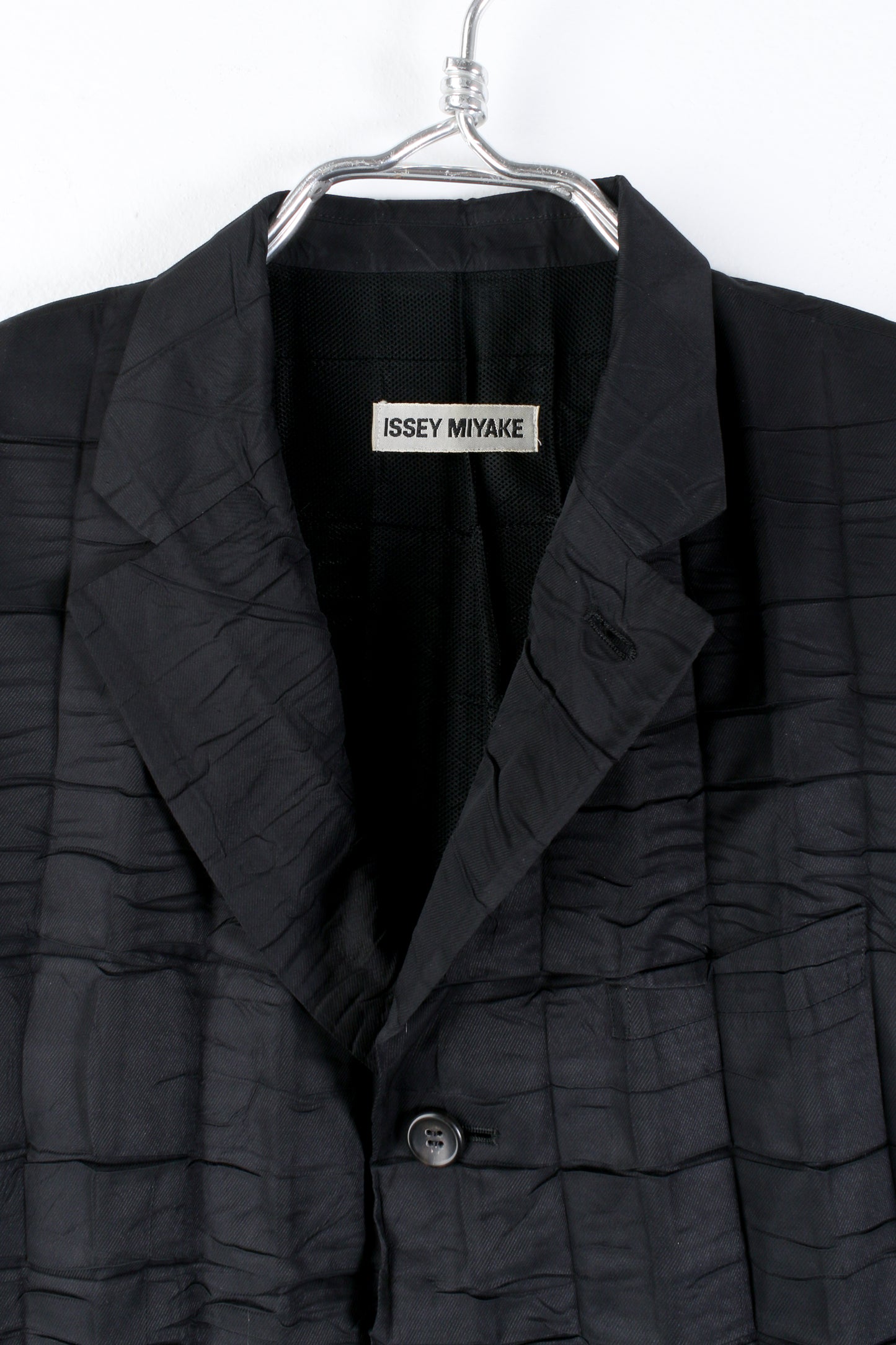 Blazer plissettato testurizzato Issey Miyake