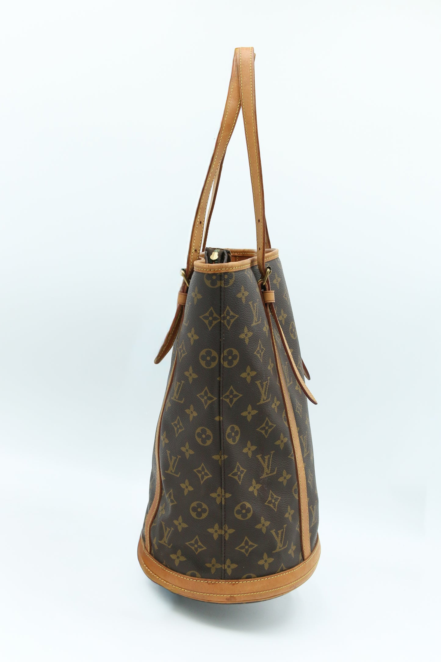 Louis Vuitton Bucket Monogram