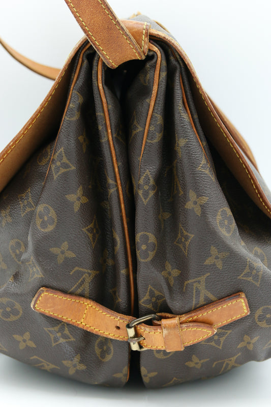 Monogramma Louis Vuitton Saumur 35