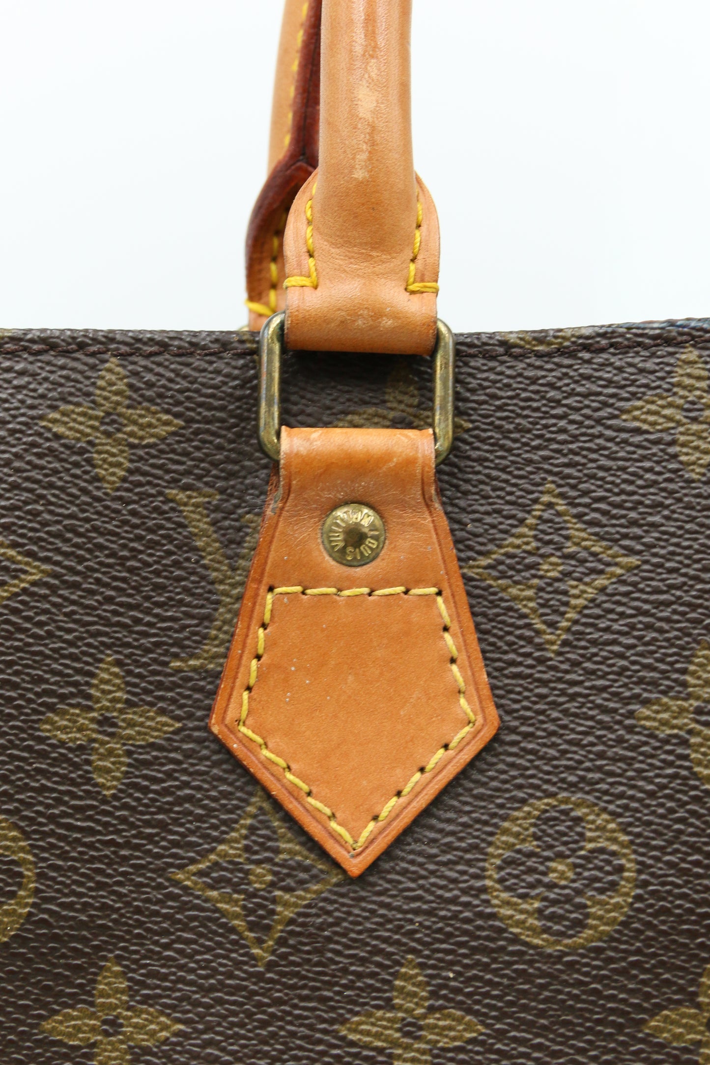 Louis Vuitton Sac Plat Monogram