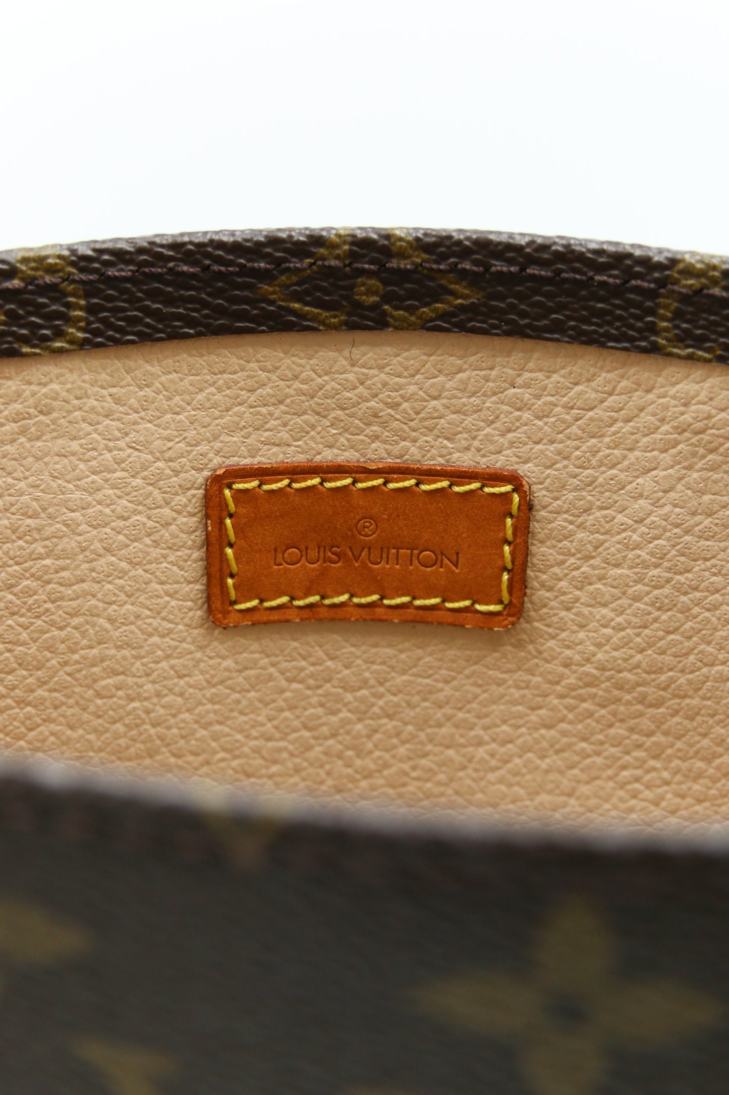 Louis Vuitton Sac Plat Monogram