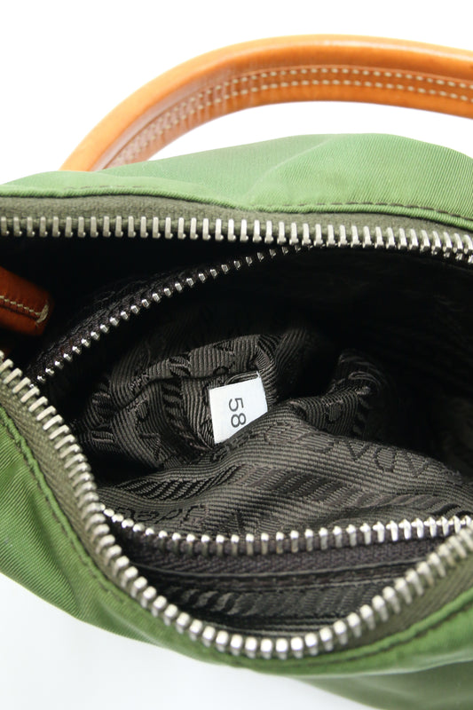 Borsa a tracolla Prada nylon color oliva