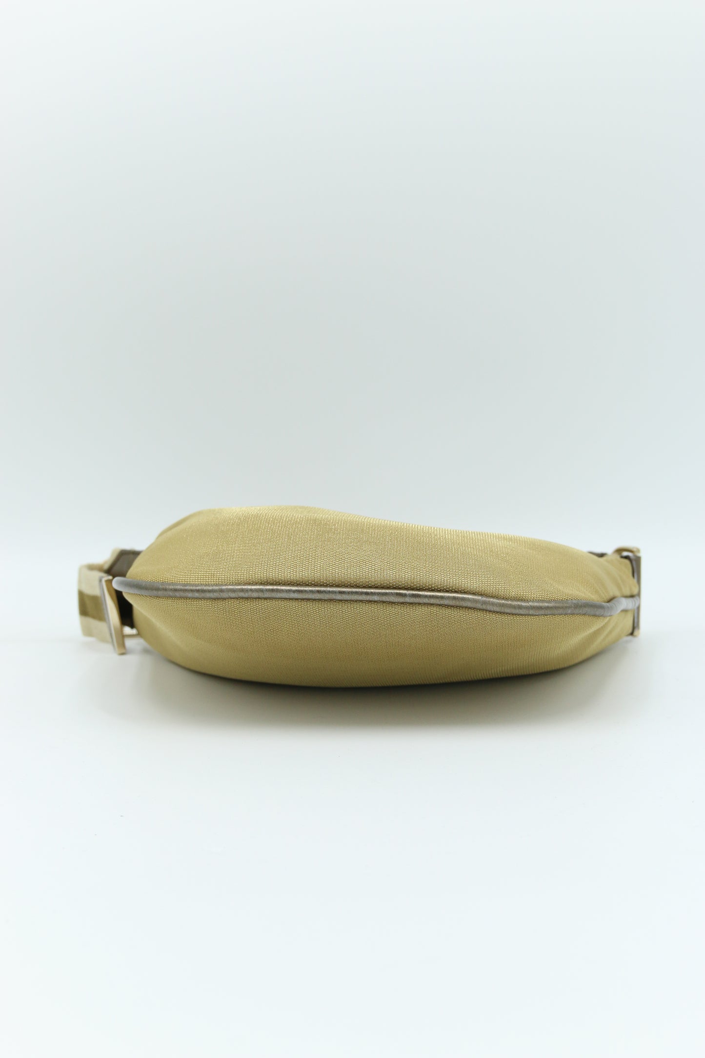 Gucci Hobo in tela dorata