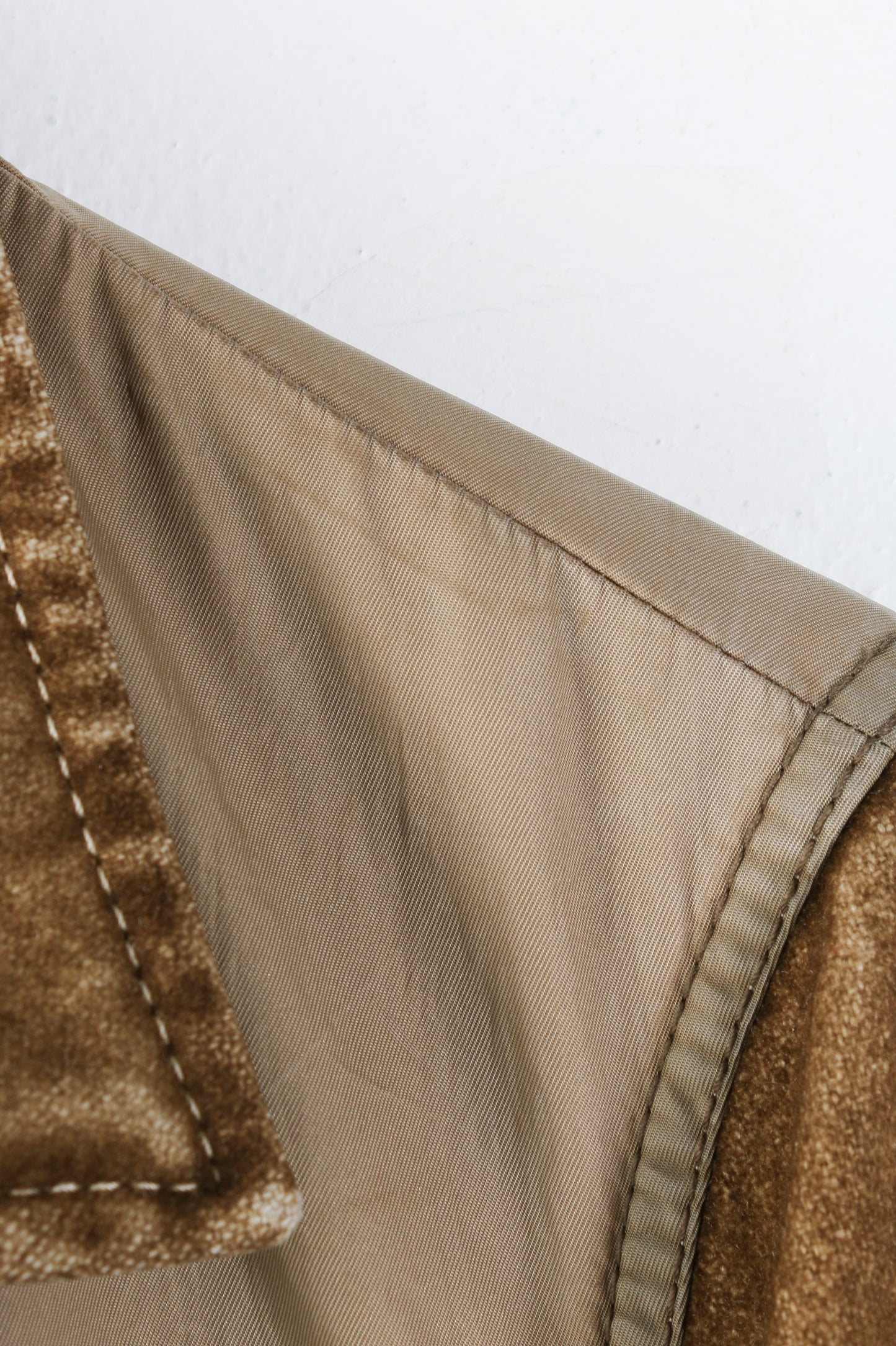 Cappotto Prada Linea Rossa in lana beige