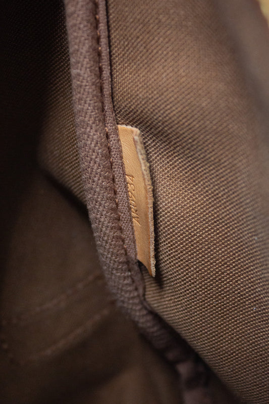 Louis Vuitton Saumur Monogram Canvas Shoulder Bag