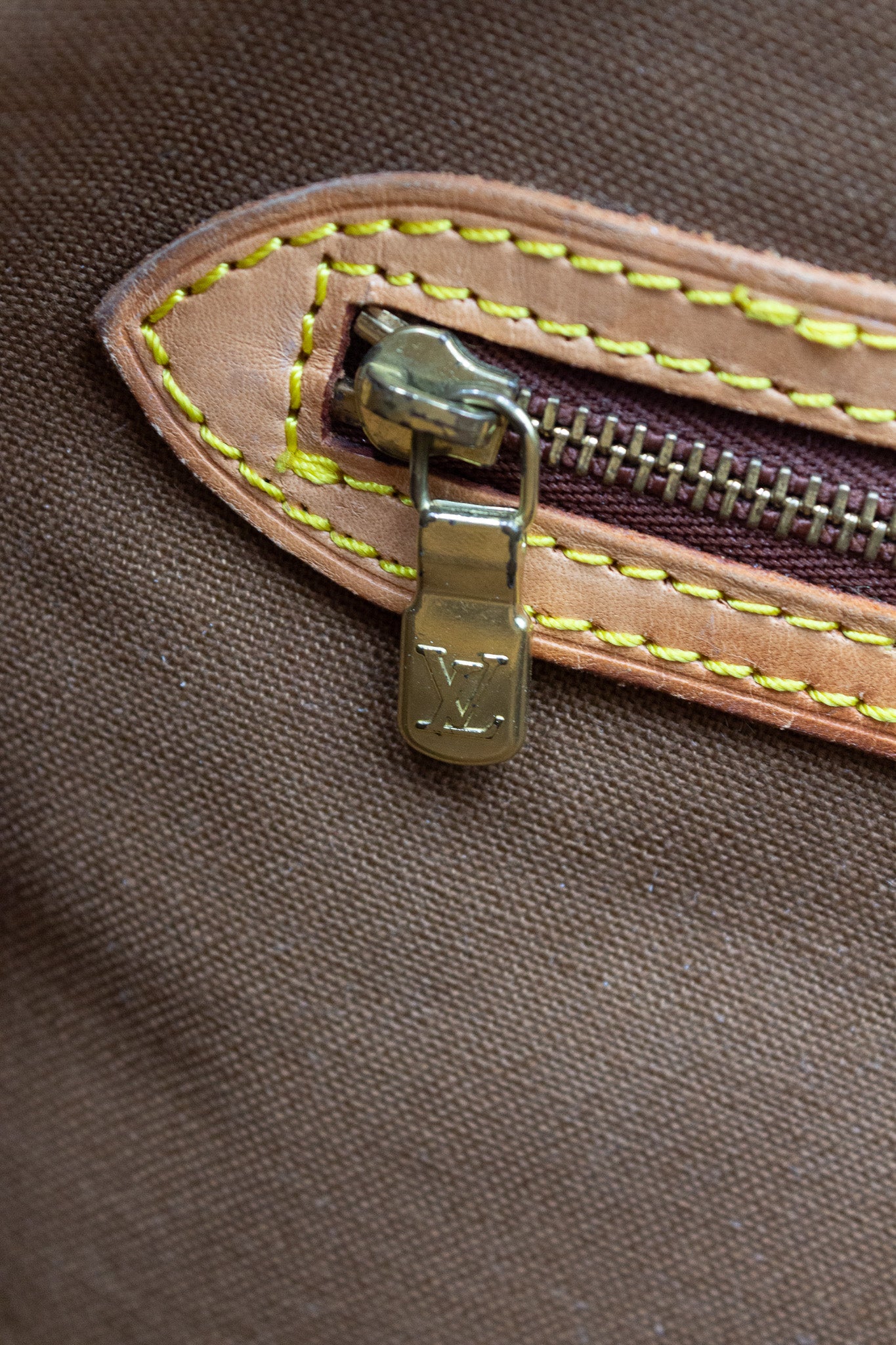 Louis Vuitton Bucket