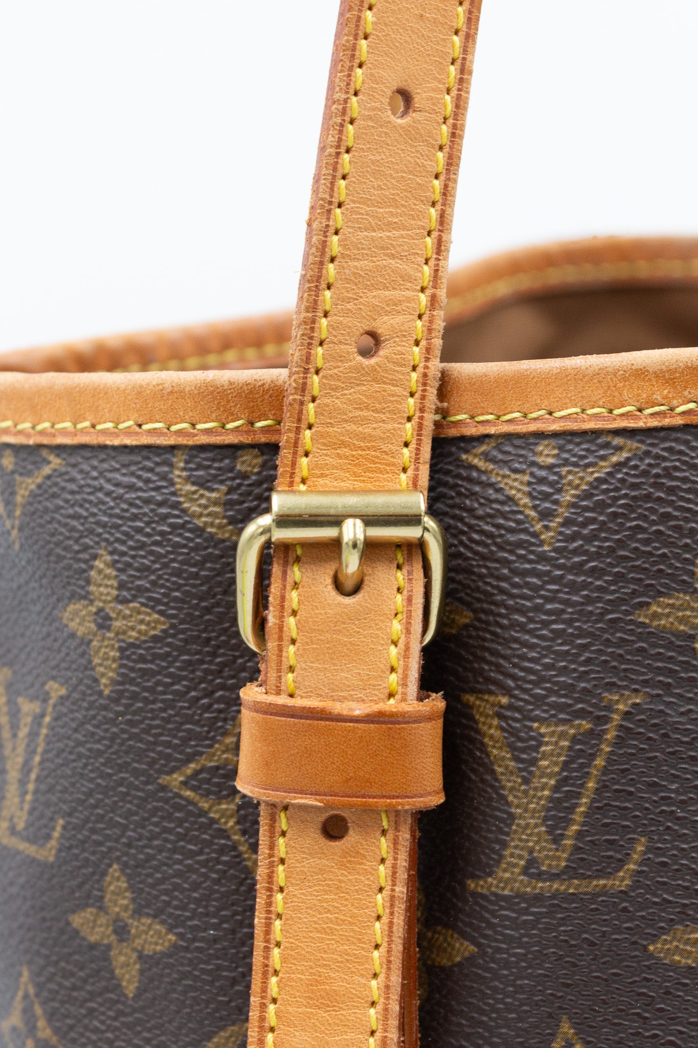 Louis Vuitton Bucket