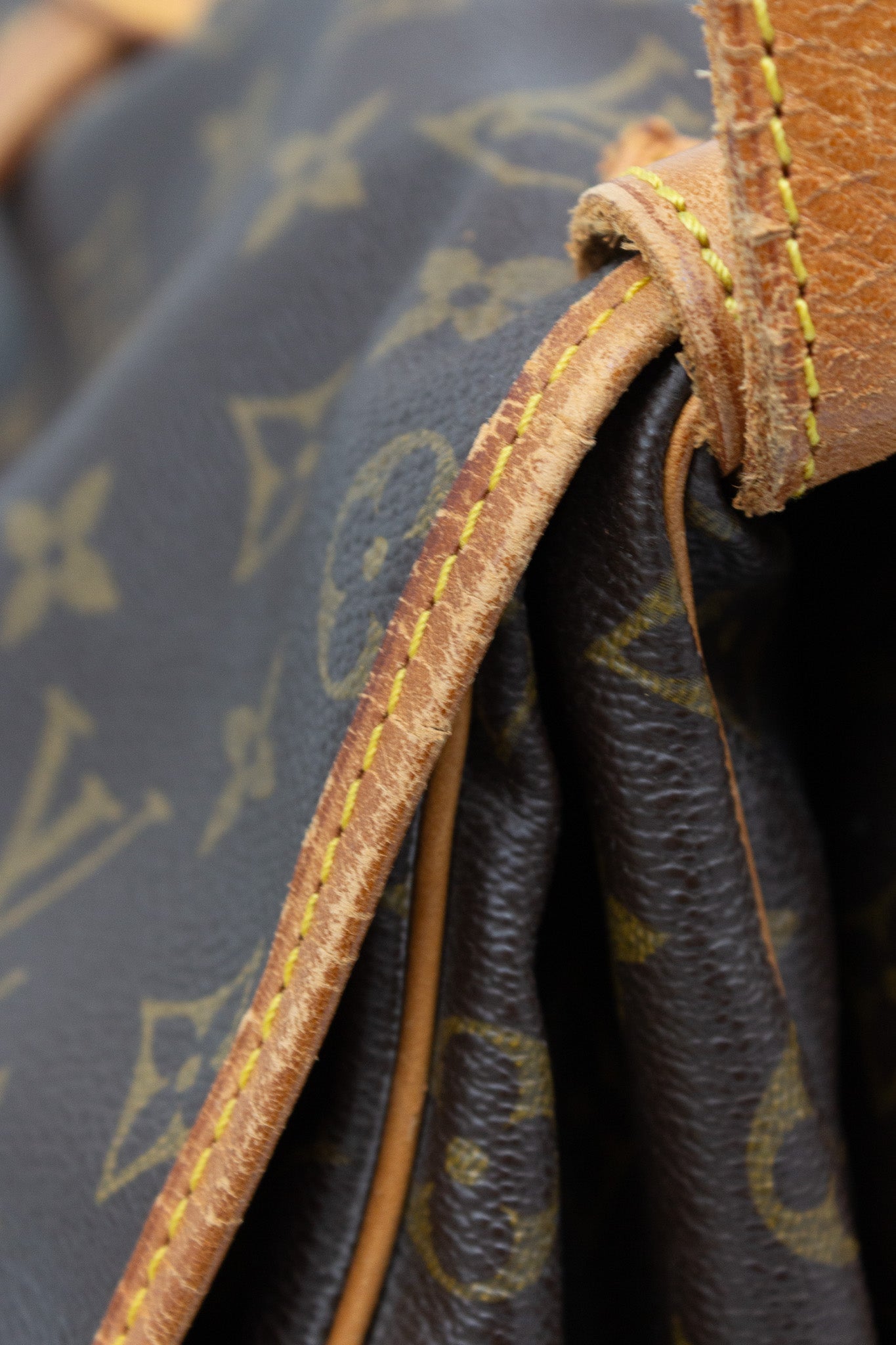 Louis Vuitton Saumur Monogram Shoulder Bag