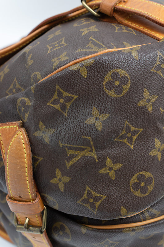 Louis Vuitton Saumur GM Monogram Canvas – Vintage Crossbody Bag