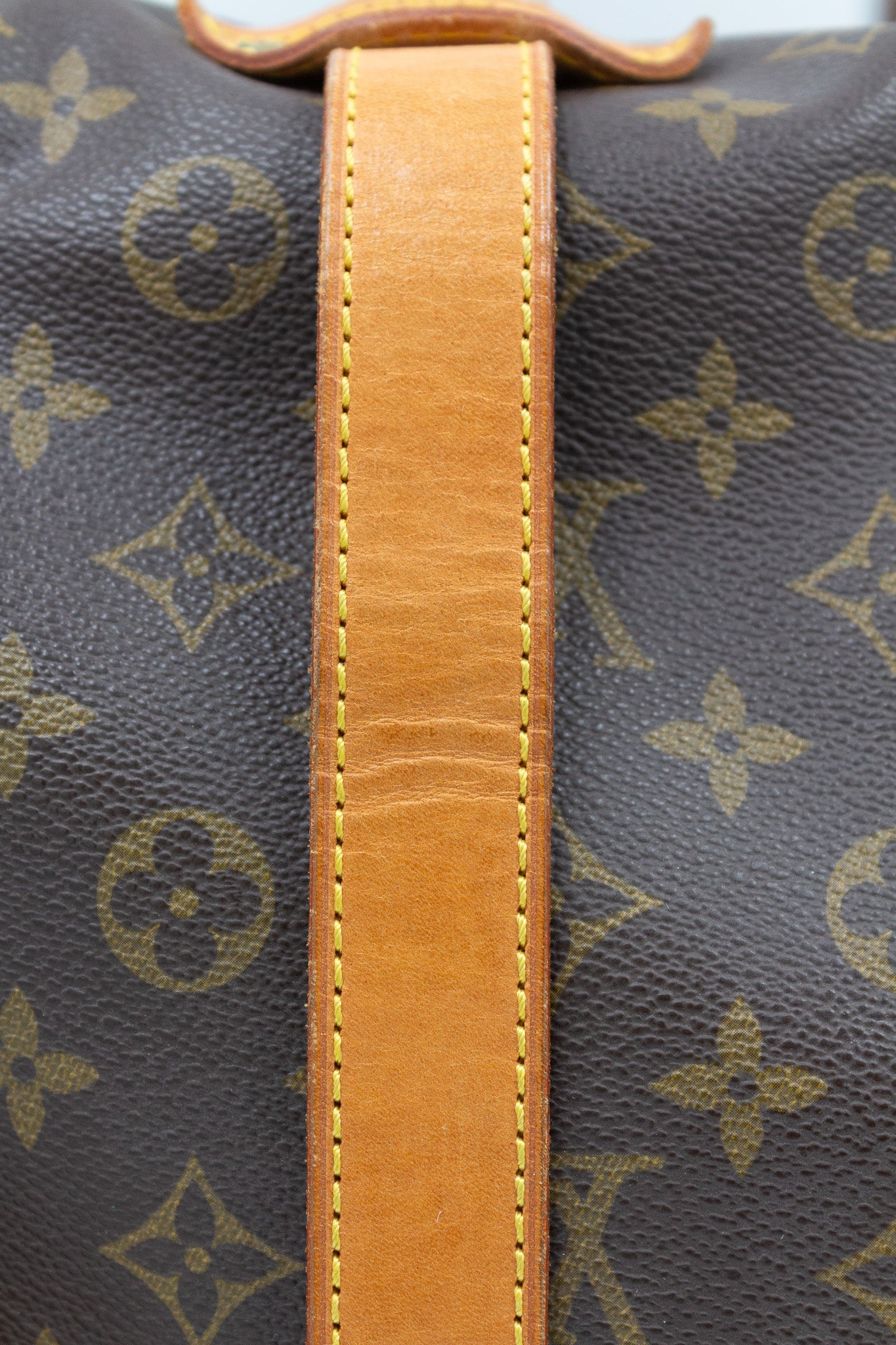 Louis Vuitton Saumur GM Monogram Canvas – Vintage Crossbody Bag