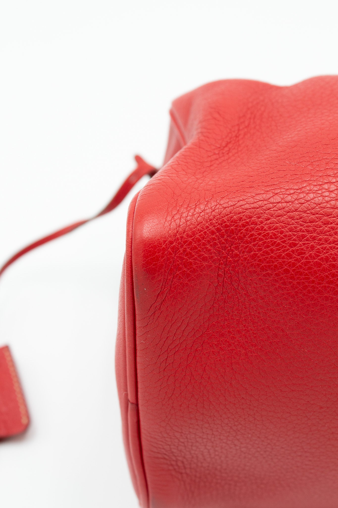 Prada Shoulder Bag in Red Pebbled Leather